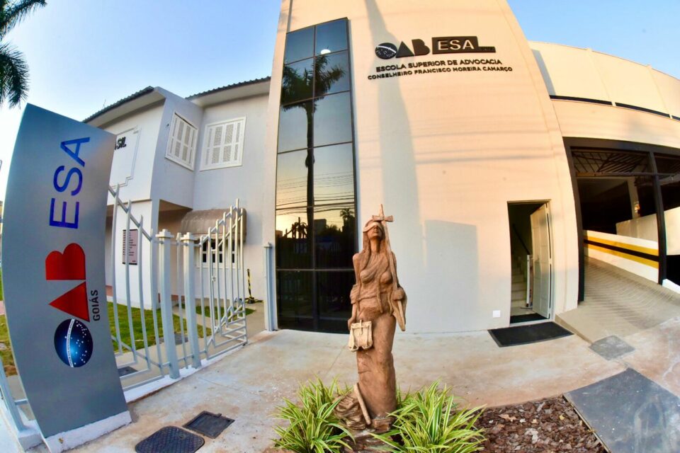 Nova sede Escola Superior de Advocacia - OAB entrega reforma para atender aumento de 726% na oferta de cursos e eventos da ESA. Investimento de R$ 3 mi