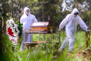 Senado aprova memorial para vítimas da Covid no Brasil