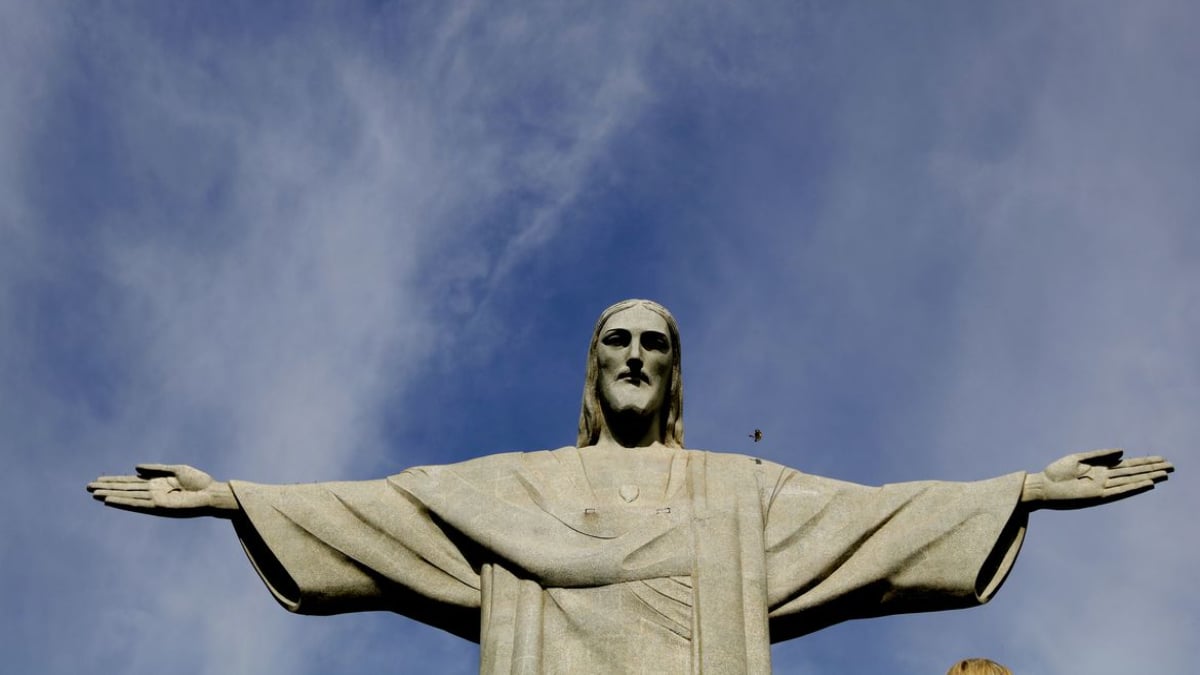 Briga por Cristo Redentor entre Igreja e Governo vira caso de polícia