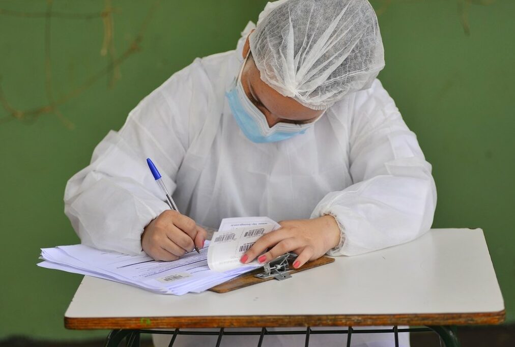 Brasil registra 398 mortes por Covid e mais de 19 mil casos; país tem 613 mil óbitos - (Foto: Jucimar de Sousa - Mais Goiás)