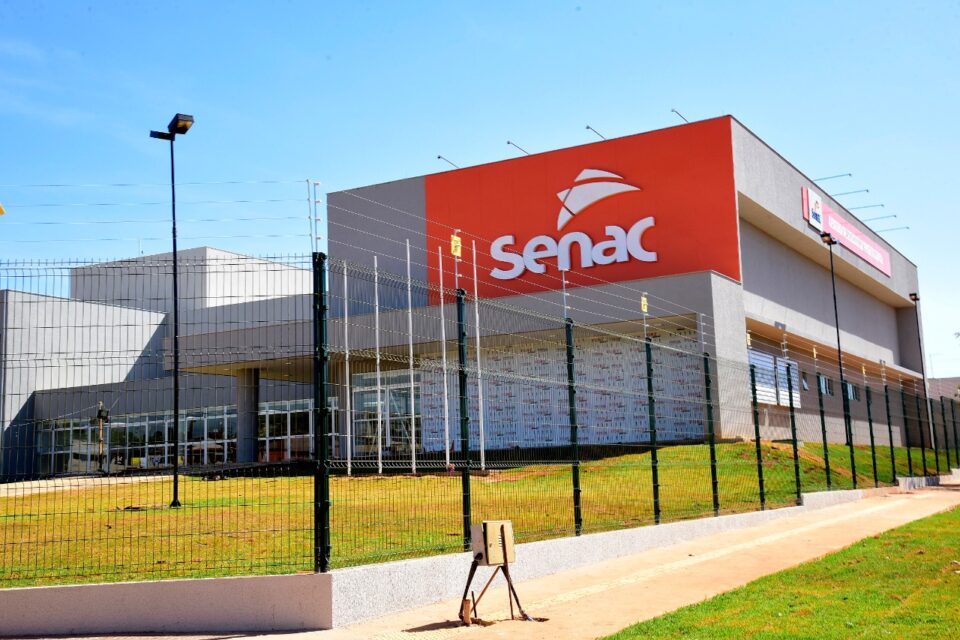 Senac em Goiás oferece 6,5 mil vagas em 15 cursos gratuitos por EaD