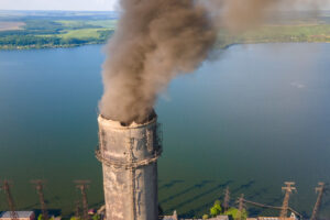 Entenda o que muda com a promessa da China sobre centrais elétricas de carvão