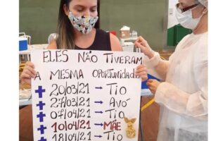 Durante vacinação, adolescente homenageia mãe e 5 parentes mortos por covid