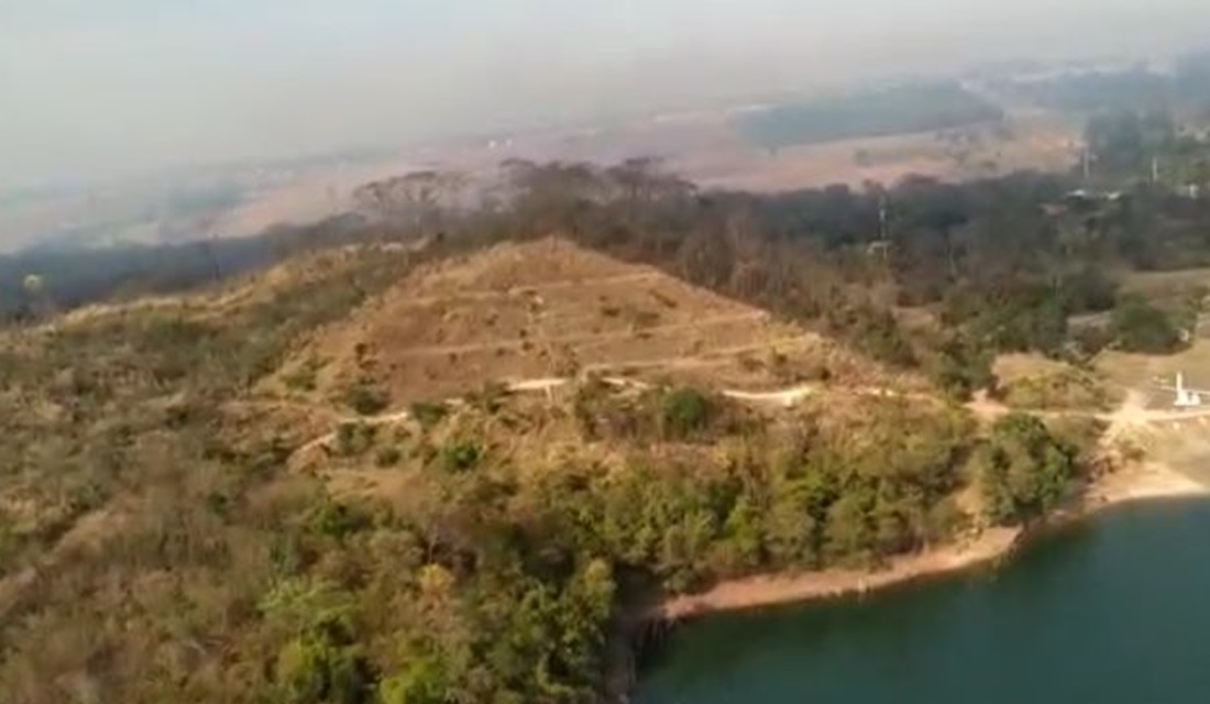 Bombeiros controlam incêndio no Parque Estadual João Leite