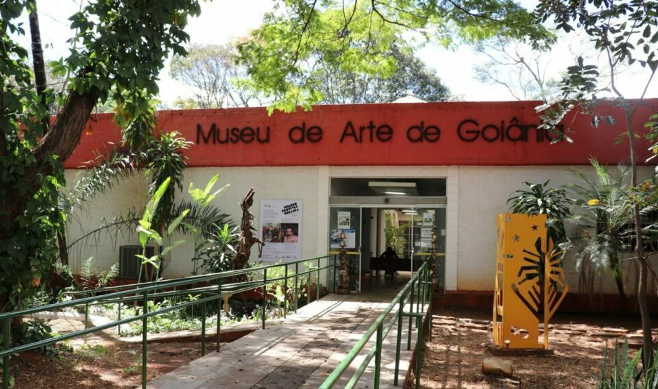 A exposição virtual "Escalas Inveridas" será apresentada em plataforma própria, desenvolvida para a exposição