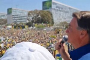 Presidente Jair Bolsonaro discursa nas manifestações do sete de setembro, em Brasília (Foto|: Reprodução)