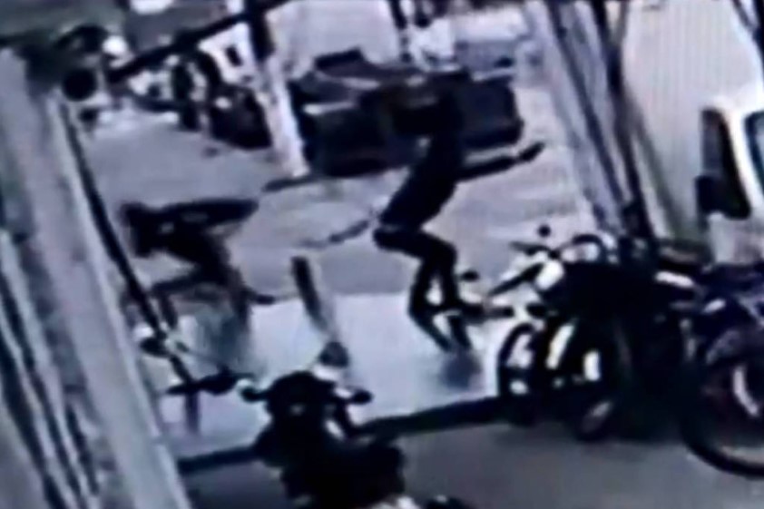 Suspeito de matar policial é morto em troca de tiros com a PM no litoral de SP (Foto: Reprodução)