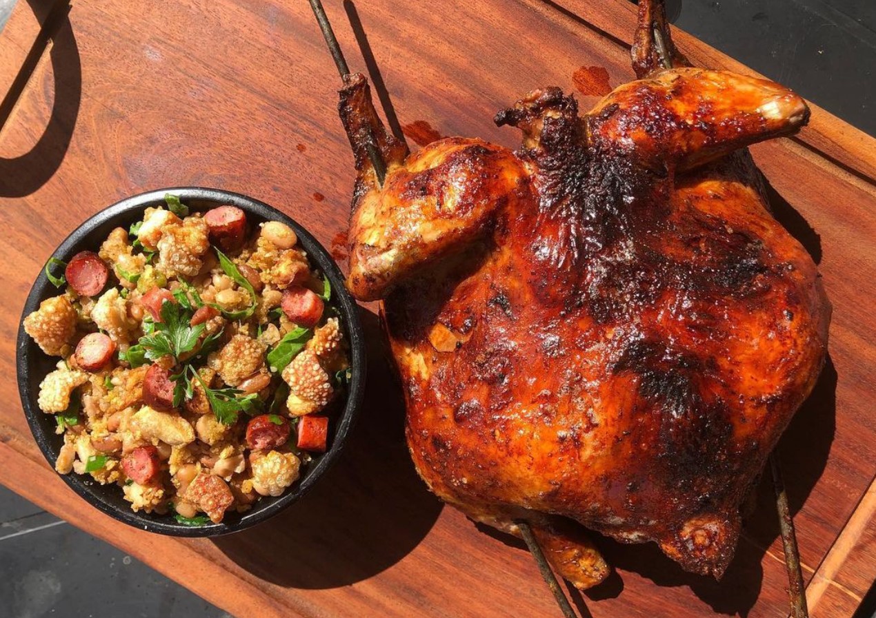 Rei do Frango Assado é opção para comprar frango assado em Goiânia