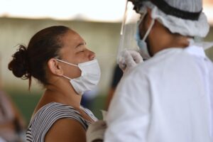 Goiás ultrapassou 845 mil casos acumulados de Covid-19, na segunda (20). Nas últimas 24h, o Estado teve mais de 1,7 mil novos registros. (Foto: Jucimar de Sousa/Mais Goiás)