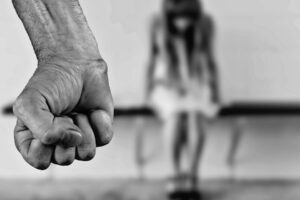 Professor de balé é preso suspeito de abusar de aluna de três anos, em Novo Gama