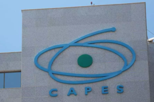 Justiça suspende avaliação de pós-graduação por suposto uso de critério ilícito