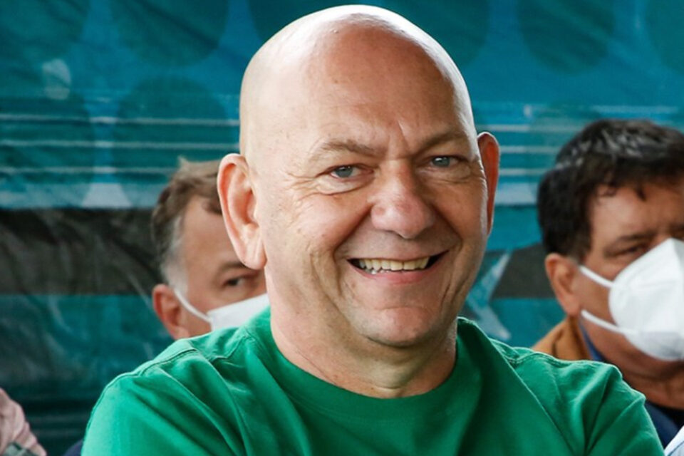 Empresário vem fazendo suspense sobre suas intenções na política. Dono da Havan posterga data para anunciar se vai ser candidato em 2022