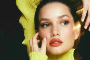 Juliette responde perguntas de fãs no Spotify para celebrar o lançamento de EP