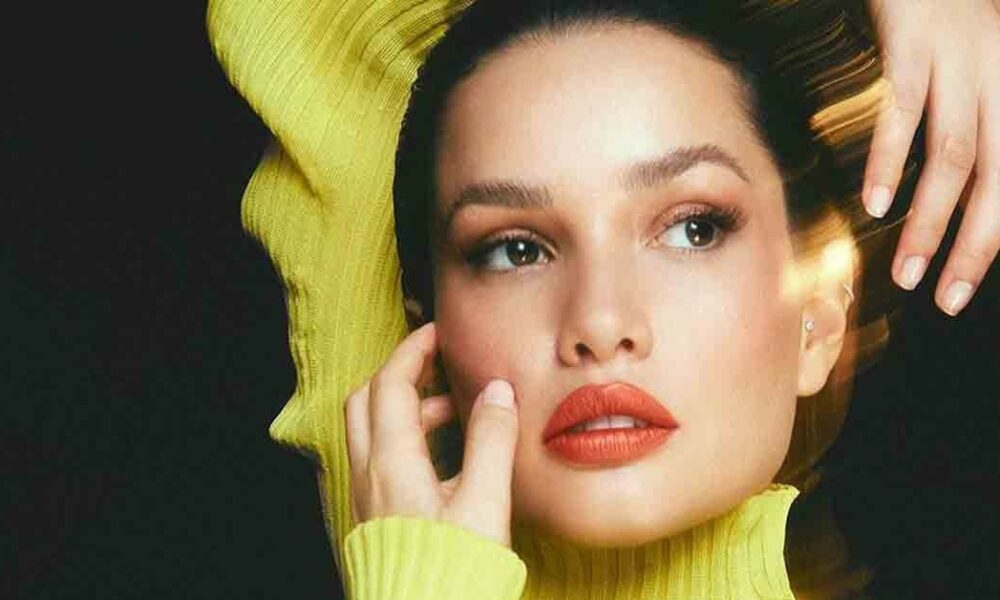 Juliette responde perguntas de fãs no Spotify para celebrar o lançamento de EP