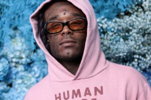 Fãs arrancam diamante implantado na testa de rapper Lil Uzi Vert
