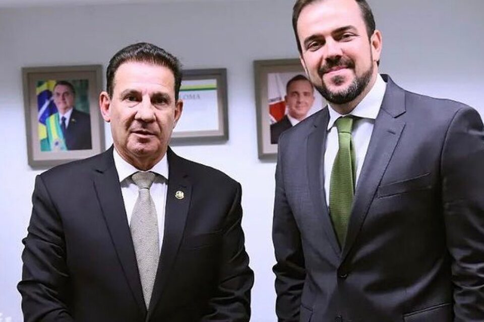 Vanderlan Cardoso e Gustavo Mendanha