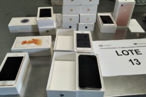 Leilão da Receita começa nesta segunda com MacBook a partir de R$ 2 mil; veja como participar Lotes variam de R$ 200 a R$ 200 mil