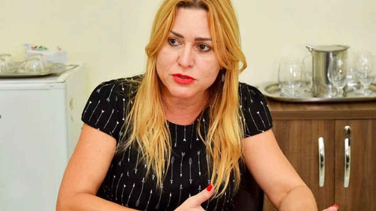 Valéria Pettersen volta à secretaria de Relações Institucionais de Goiânia