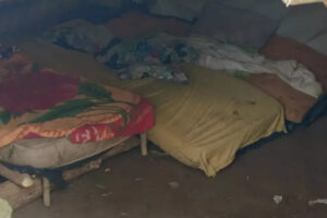 Acomodações precárias - Preso suspeito de estuprar filha de 11 meses e uma enteada de 9 anos, em Mara Rosa. Mãe das crianças é investigada por omissão