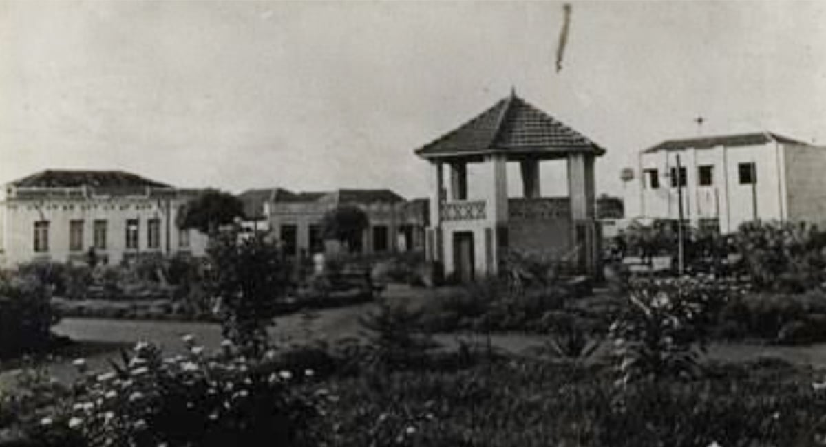 Praça Joaquim Lúcio em Campinas (Foto: Hélio de Oliveira)