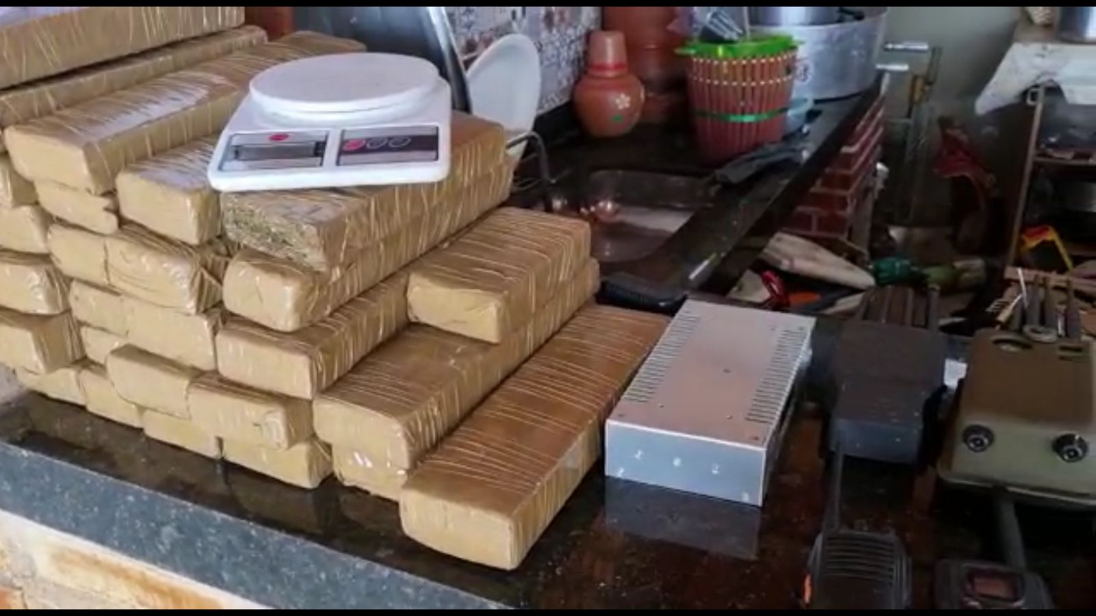 Três suspeitos de tráfico e roubo são mortos em confronto com a PM em Goiânia (Foto: Polícia Militar)