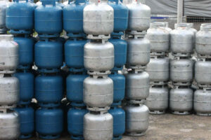 Gasolina, diesel e gás de cozinha ficarão mais caros; veja valores Estados aumentarão valor do ICMS cobrado conforme decisão do Confaz