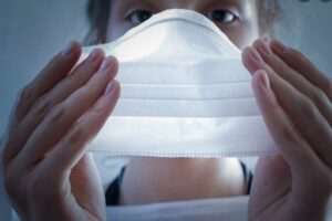 "Cuidados são os mesmos", diz Saúde sobre alta de casos da variante ômicron em Goiás