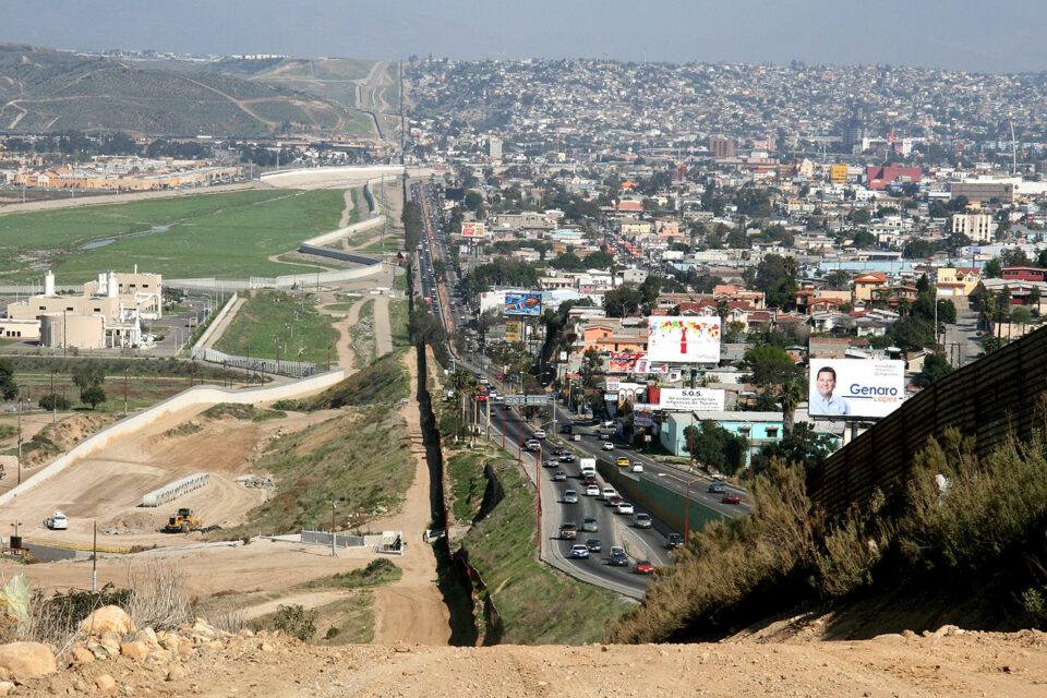 57 mil detidos: número de brasileiros cruzando fronteira do México para EUA aumenta 8 vezes em um ano e bate recorde