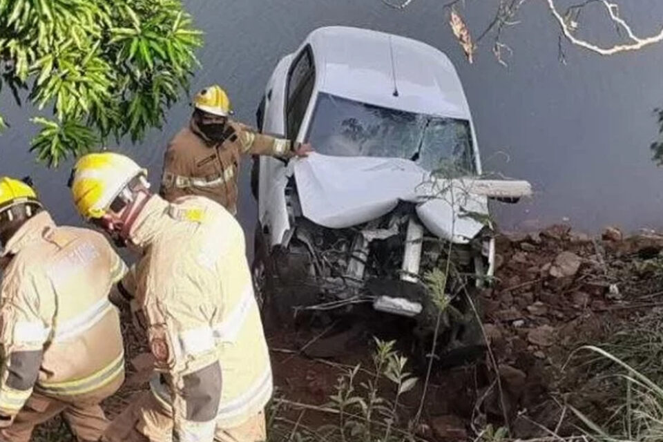Motorista de app dorme ao volante e cai de ponte na BR-070, DF sentido Águas Lindas