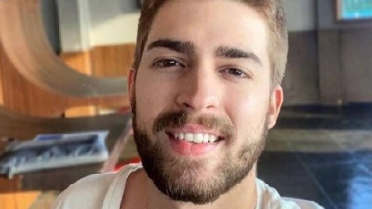 arcos Vitor Dantas Aguiar Pereira, de 22 anos, acusado de estupro de vulnerável por ter abusado de quatro crianças, entre elas, as duas irmãs Foto: Reprodução