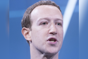 No Facebook, Zuckerberg rebate acusações e diz que empresa não prioriza lucro