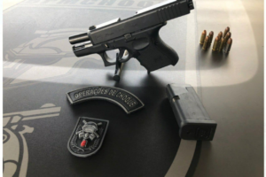 Homem é preso por posse ilegal de arma de fogo, em Goiânia