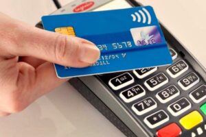 praticidade e risco cartão por aproximação