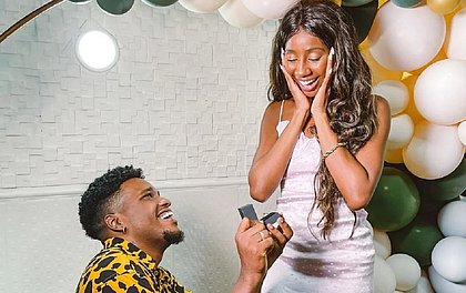 Camilla de Lucas é pedida em casamento durante aniversário