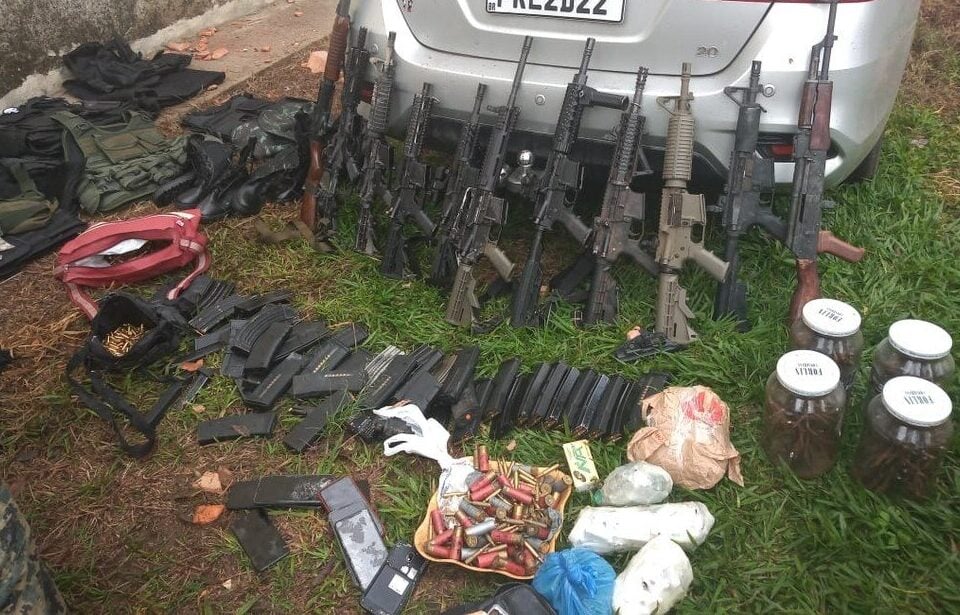 25 suspeitos de roubo a banco morrem durante operação policial, em Minas Gerais