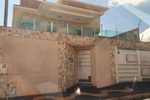 Imóvel supostamente adquirido com dinheiro de roubo a banco em Anápolis. (Foto: Divulgação)