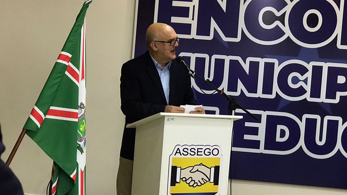 Em Goiânia, ministro da Educação diz que não aceita pensamentos das minorias em crianças
