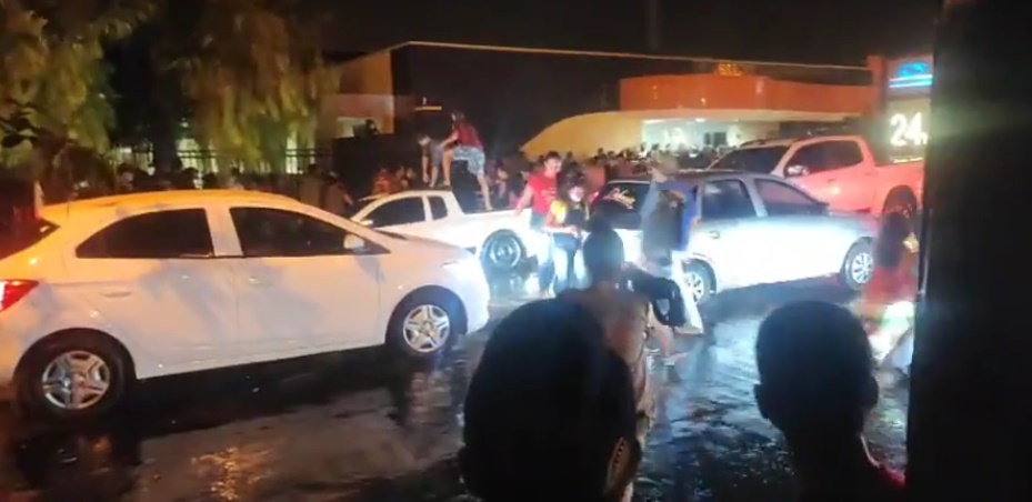 A live que acompanhou o desfecho da história do pastor que prometeu ressuscitar em Goiatuba já tem mais de 39 mil visualizações. (Foto: reprodução)