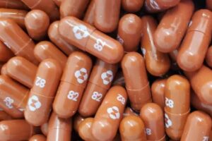 Pílula reduzirá mortes por covid-19 pela metade, diz farmacêutica dos EUA (Foto: Merck & Co)