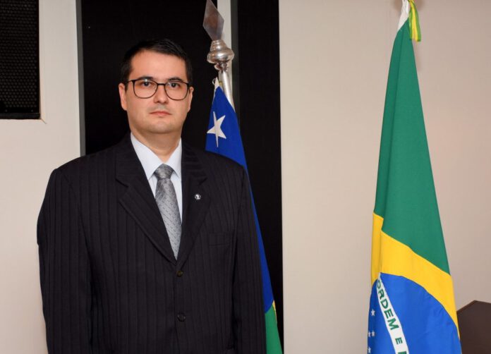 Juiz Levine Artiaga (Foto: Divugação)