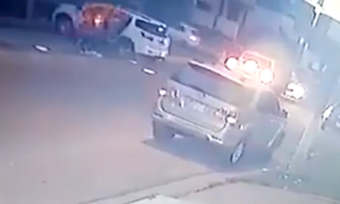 Quatro pessoas morreram em ataque a tiros em Pedro Juan Caballero, na fronteira entre Brasil e Paraguai Foto: Reprodução