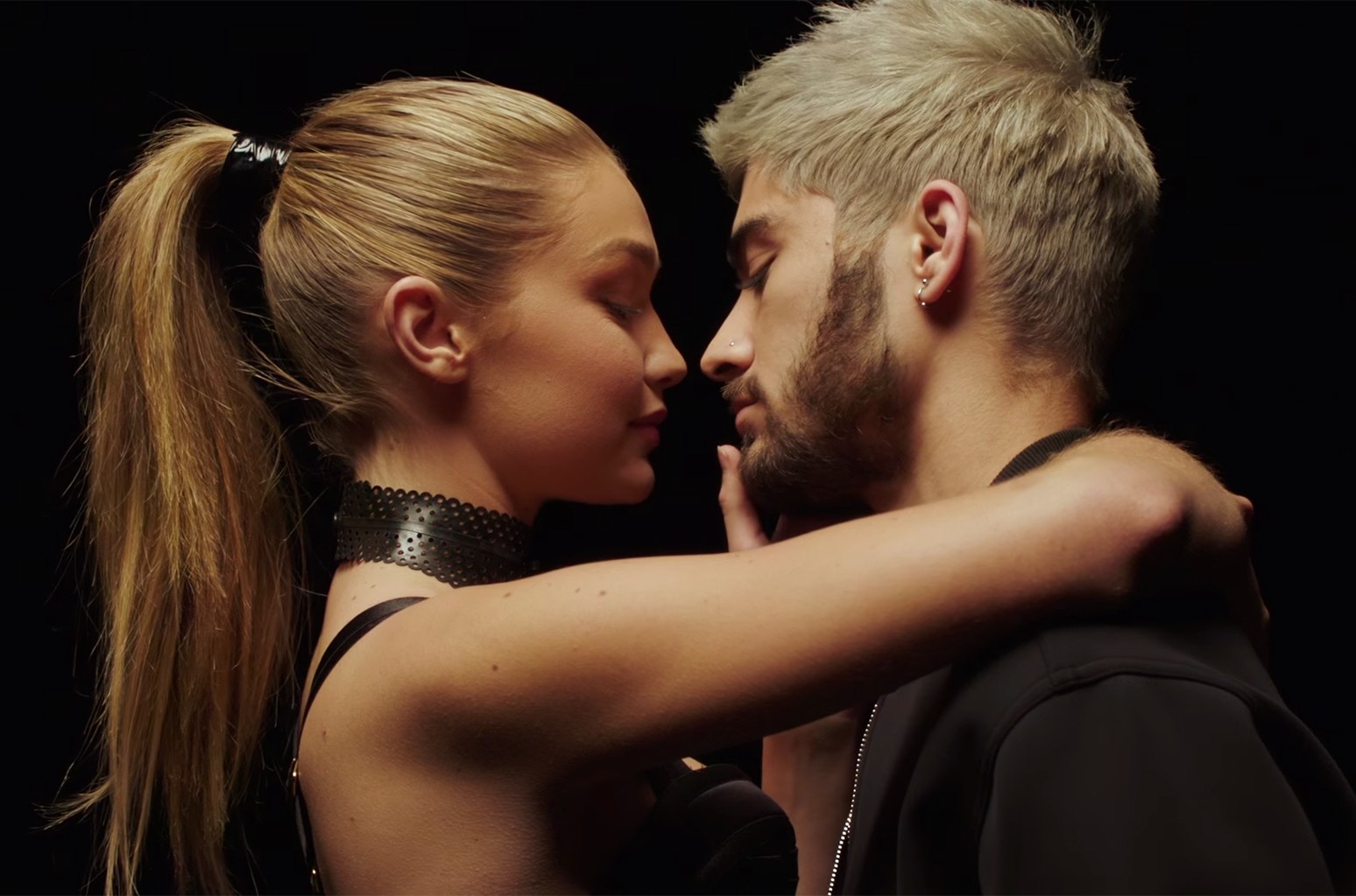 Mãe da modelo estava cogitando ir na polícia contra o cantor. Zayn Malik e Gigi Hadid terminam o namoro após polêmica