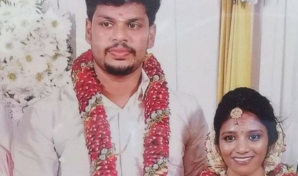 Suraj Kumar foi condenado por matar a esposa, Uthra, com uma picada de naja