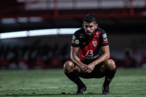 Zé Roberto Atlético Goianiense