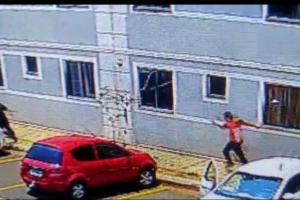 Discussão de vizinhos termina em tripla tentativa de homicídio com 12 tiros, em Valparaíso