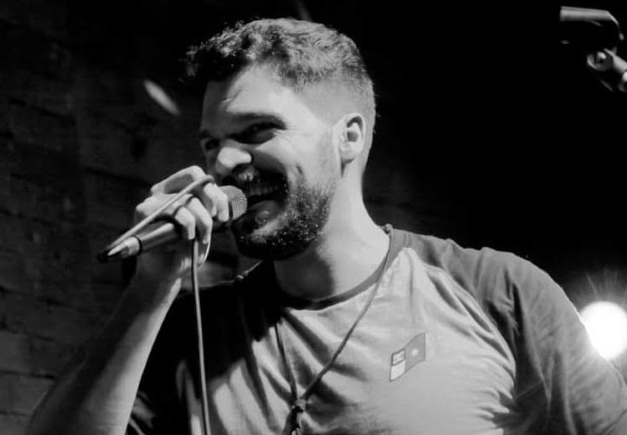 Show em Goiânia Cantor Gustavo Ogro e a banda Groove Quintal se apresentam em Goiânia nesta sexta (22/10)