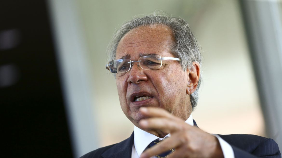 Reformas de Guedes travam na Câmara por falta de empenho do governo