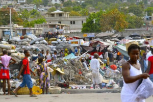 Chanceler de Bolsonaro quer que países da América Central recebam imigrantes haitianos