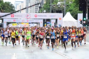 Corredores durante prova da São Silvestre