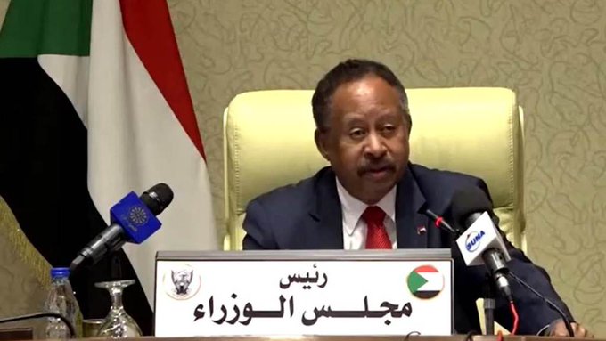 premiê Abdallah Hamdok foi detido e transferido para um local não revelado por uma força militar